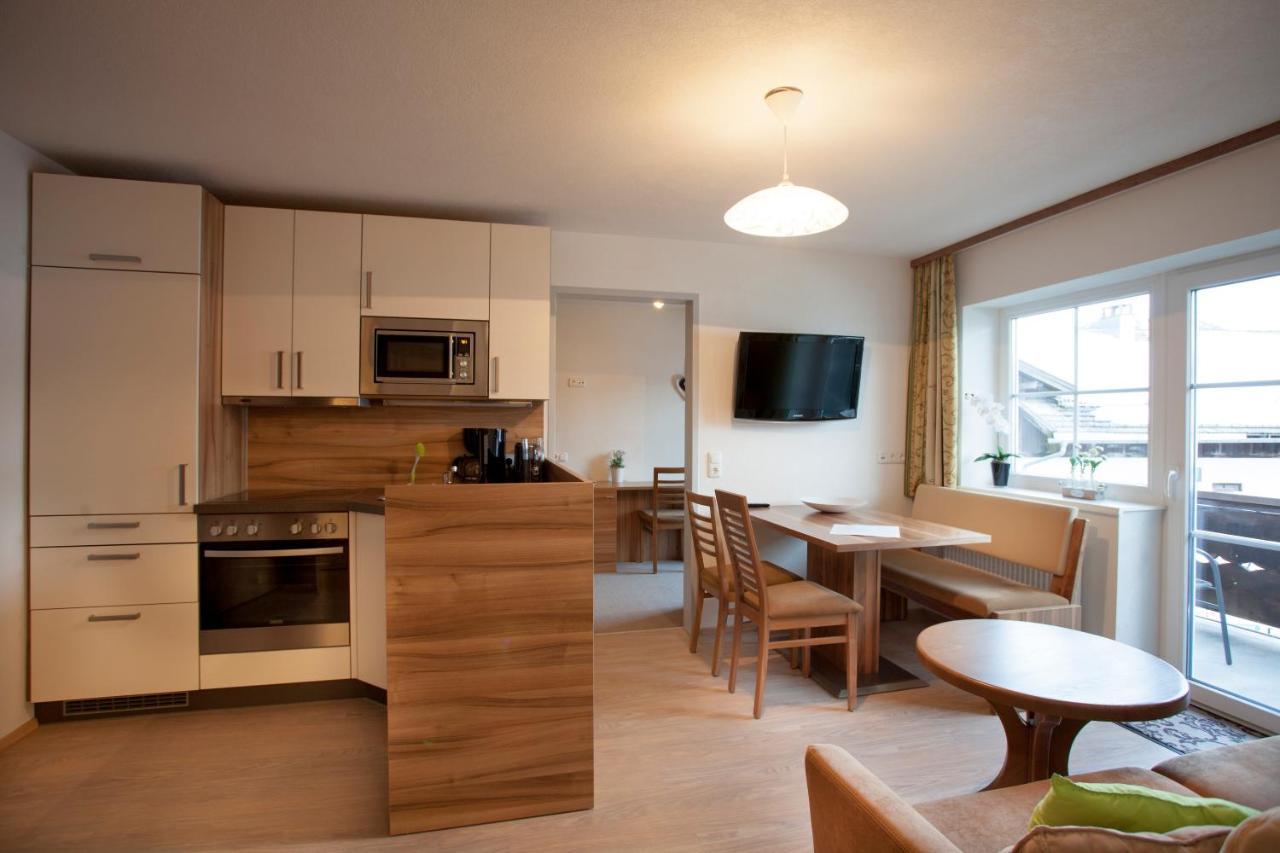 Alpenhof Waengle Aparthotel Reutte Bagian luar foto