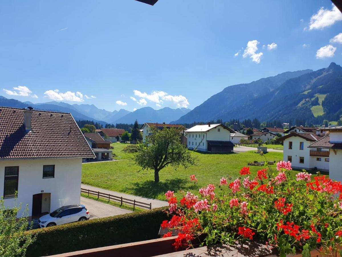 Alpenhof Waengle Aparthotel Reutte Bagian luar foto